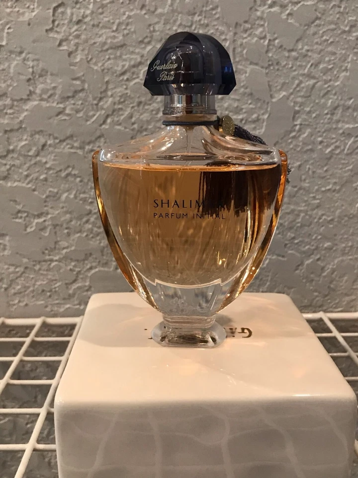 Shalimar Parfum INITIAL By Guerlain Eau De Parfum Spray 2oz/60ML Perfume Mujer Foto 1 de 1