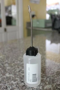 Oliatore per macchina da cucire con olio e beccuccio (5 oz) - Foto 1 di 1
