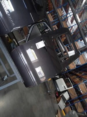 Chevrolet Silverado 1500 2015 puerta trasera derecha gris 54 k millas pieza OEM 245348 Foto 1 de 4