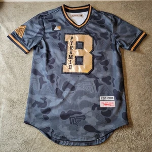 Black Pyramid Jersey Shirt Mens Medium Baseball V Neck Gold #89 Short Sleeve - Picture 1 of 16
