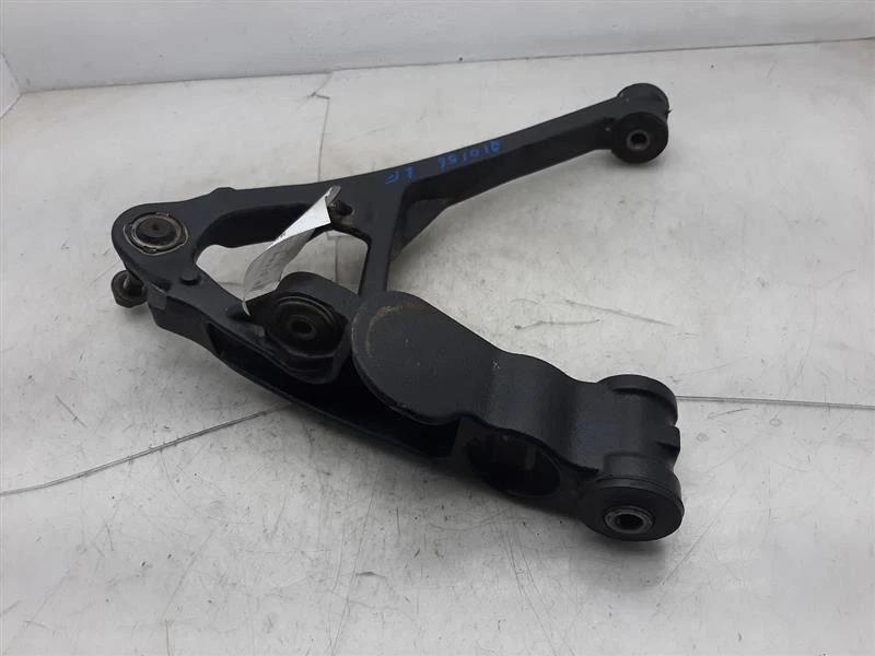 Driver Lower Control Arm Front AWD 03-14 CHEVROLET EXPRESS 1500 VAN 12475479 - Изображение 1 из 4