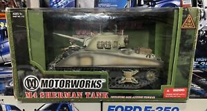 Motorworks - M4 Sherman Tank US WW II Army Tank 1:18 (NIB)