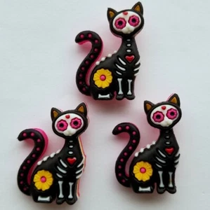 Dress It Up Craft Buttons SPIRIT ANIMAL CAT Day of the Dead Sugar Skull Kitty - Picture 1 of 2