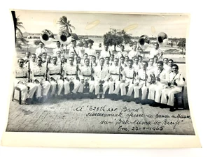 Rara foto 1945 firmata brasiliana Recife base aerea banda militare a US 628° AAF - Foto 1 di 6