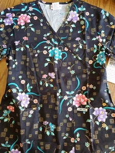 Cherokee Scrub Top Small!! NWT!! Black Multicolored Flowers With Gold Accents - Picture 1 of 6