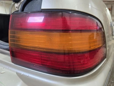 Passenger Tail Light Quarter Panel Mounted Fits 90-94 LEXUS LS400 630253 - Image 1 of 4