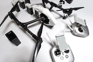 Cuadricóptero transformador DJI Inspire 1 V1.2 T600 4K Zenmuse X3, ¡¡¡muchos accesorios!!!! - Imagen 1 de 17