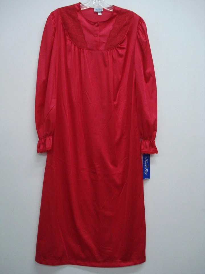 USA Made Nancy King Lingerie Soft Luster Nylon Gown Size Medium Red #639Q - Image 1 of 1