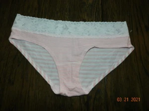 Victoria's Secret Hiphugger Hipster-Höschen Spitze L pink & weiß gestreift neu ohne Etikett - Bild 1 von 3