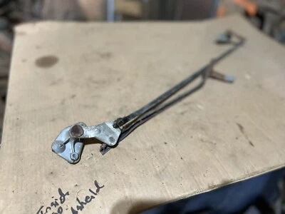 Chevrolet Chevelle 1971 o El Camino limpiaparabrisas brazos debajo de Cowell Foto 1 de 4