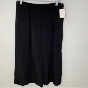 Calvin Klein Split Skirt Wide Leg Capri Shorts NWT - Picture 1 of 12