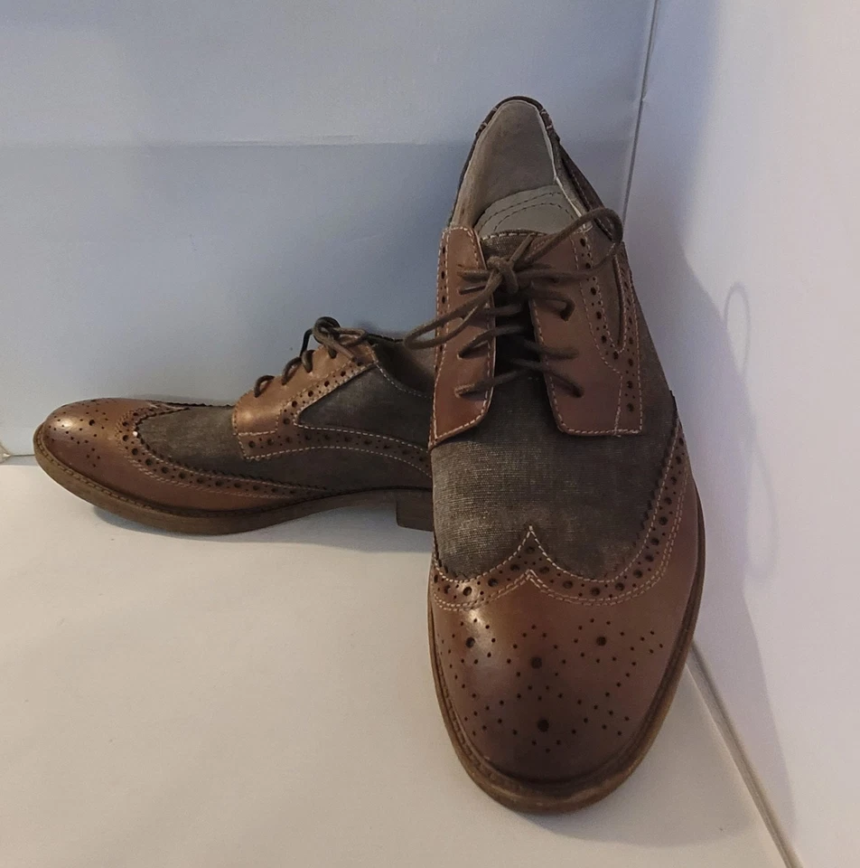 Robert Wayne Collection Men's Wingtip Shoes 11 D Brown Lace Up - Image 1 of 4