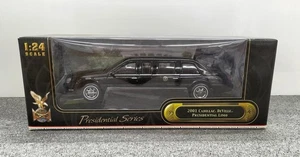 Road Signature 1/24 pressofuso Cadillac Deville Premium Dental Limousine - Foto 1 di 11