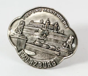 Clavo emblema de palo placa de palo - Würzburg / Marienburg / fortaleza - MERCANCÍA NUEVA - Imagen 1 de 1