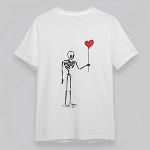 Women's Fashion Classic T-Shirt Skull with Red Heart Balloon Graphic Tee Summer - Picture 1 of 6