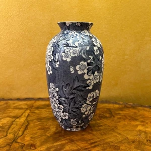 Vintage May Blossom Leighton Pottery Blue Print Vase - Imagen 1 de 6