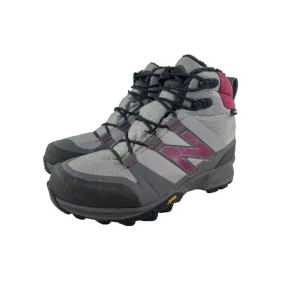 Botas de Senderismo New Balance W01099GP Primaloft Para Mujer Talla US 7.5 Gris Rosa Foto 1 de 4