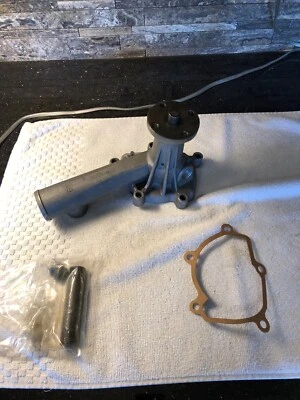 New Master CP5004 Water Pump 1976-87 Chevrolet Chevette 85 98 4 Cyl - Imagem 1 de 4