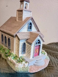 Vintage FLOCKED Avon Church lighted Christmas Village - Bild 1 von 10