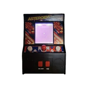 Mini juego electrónico portátil Asteroids retro con pilas. ¡Funciona! - Imagen 1 de 7