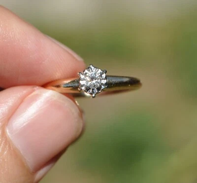 Antiguo anillo vintage de oro macizo de 14k corte europeo de diamantes naturales halo redondo talla 5,25 Foto 1 de 4