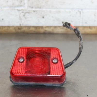 Polaris Xpress 300 1996 luz trasera luz de freno trasera A361 Foto 1 de 4