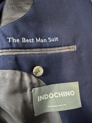 Traje de hombre Indochino azul marino talla 40 Foto 1 de 4