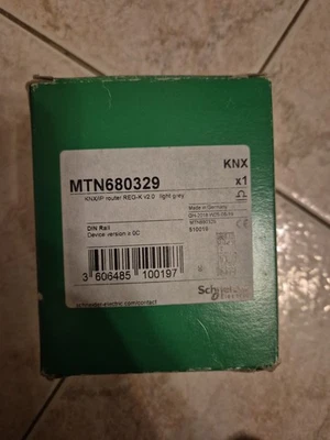 Schneider Electric KNX Ip Router - MTN680329  -  REG-K Light grey - Imagen 1 de 3