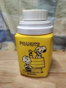 Vintage Peanuts Charlie Brown Snoopy Thermos 1965 - Picture 1 of 7