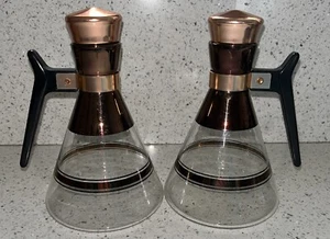 Vintage 60er Jahre Kaffee Tee Kanne Karaffe Rose Rosa Kork Deckel Glas Karaffe Set/2 - Bild 1 von 11