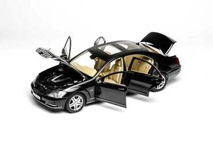 Motorhelix MH 1/18 Benz Maybach S600L Classe S W221 Modellino auto pressofuso limitato - Foto 1 di 18