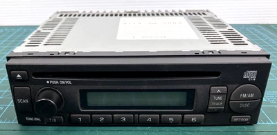 Reproductor de CD estéreo para automóvil Subaru Clarion de colección PF-2364B-A 2002 OEM AM FM Radio Japón Foto 1 de 4