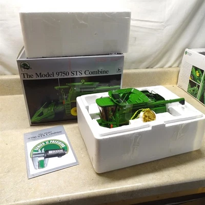 Combinación vintage Ertl Precision Classics John Deere 9750 STS en caja, 2002 Foto 1 de 4