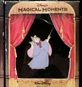 Disney Magical Moments LE 2000 Cinderella's Fairy Godmother Waving wand in box - Picture 1 of 3