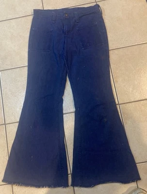 VINTAGE WOMEN'S 1970'S WRANGLER BELL BOTTOM FLARE JEANS SIZE 13 - Image 1 of 4