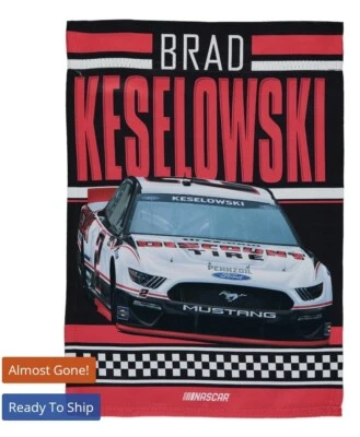 Bandeira de jardim frente e verso Brad Keselowski WinCraft 12"" x 18"" - Imagem 1 de 4