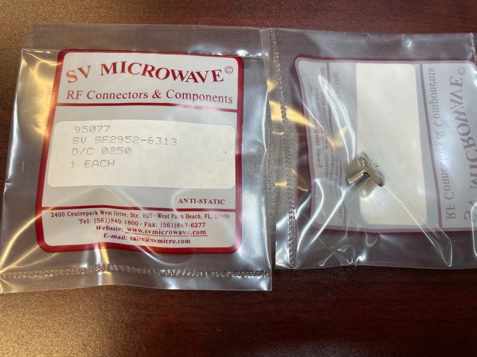 Conector de montaje con brida hembra SV Microondas SF2952-6313 SMA, 4 orificios (olla de soldadura) Foto 1 de 3