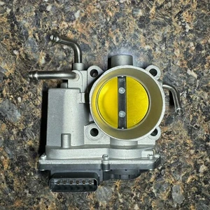 Electronic Throttle Body Assembly For Scion Toyota 2.4L 220300H031 - Bild 1 von 15