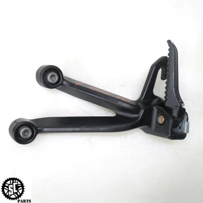 Suzuki GSXR 750 2003 clavija de pasajero trasero izquierdo Foto 1 de 4