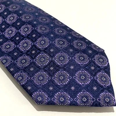Tasso Elba мужчин 100% шелк галстук фиолетовый темно-синий "Корсини медальон" узор новый с Ярлыками 57" - Изображение 1 из 4