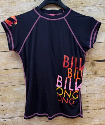 CAMISETA BILLABONG PERFORMANCE CAMISETA NEGRA CON ACENTO ROSA MUJER AJUSTADA XL ⭐️USADA EN EXCELENTE ESTADO⭐️ Foto 1 de 4