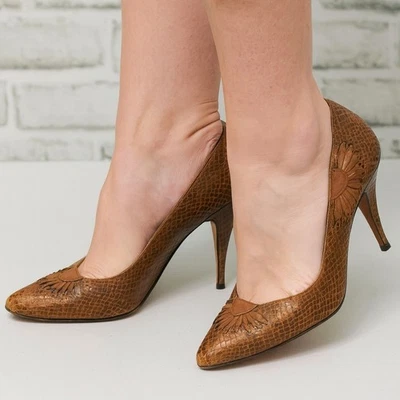 Tacones de piel de serpiente de bronce vintage Pérez Juan Sasa para mujer Norman Kaplan Las Vegas Foto 1 de 4