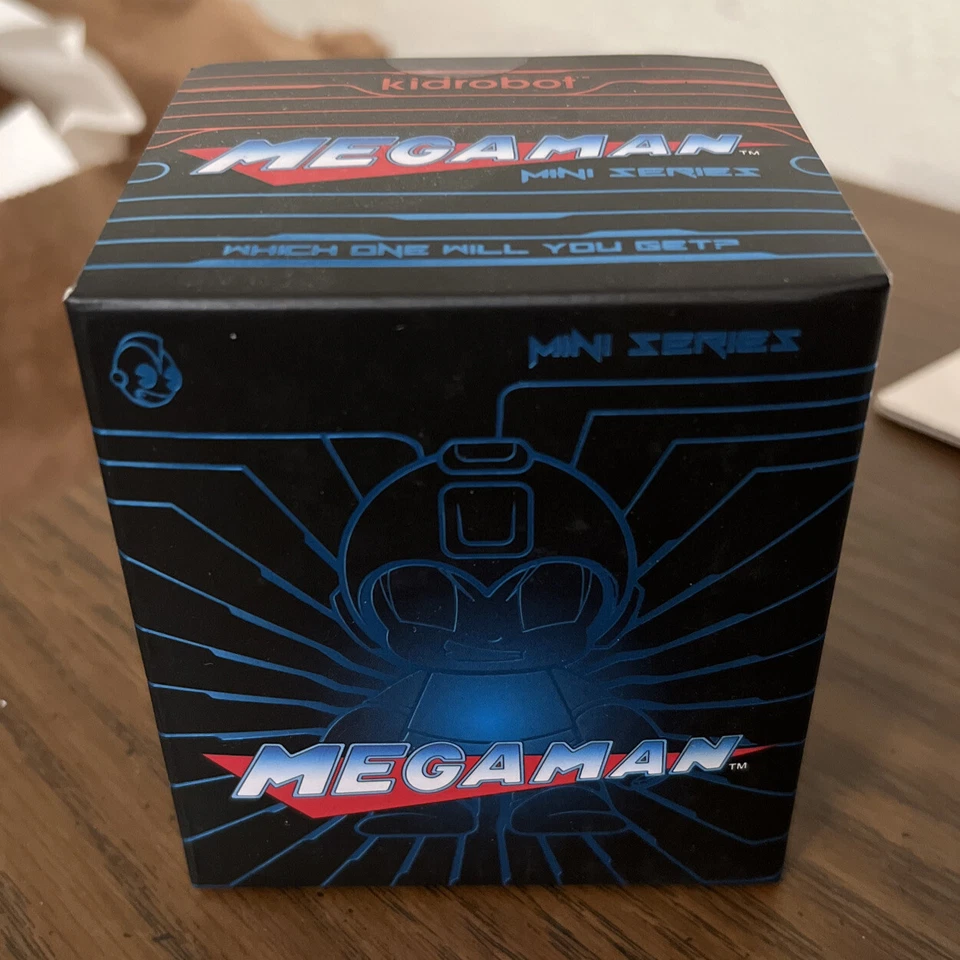 Kidrobot Megaman Mini Serie Misteriosa Mini Figura Vinilo Capcom NUEVO Foto 1 de 4