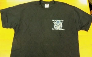 Men's Fruit Of The Loom "In Memory Of Our Fallen Brothers Black Graphic S/S Tee - Picture 1 of 2