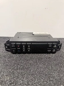 2000 - 2005 Buick LeSabre A/C heater digital climate control OEM 16236054 - Picture 1 of 6