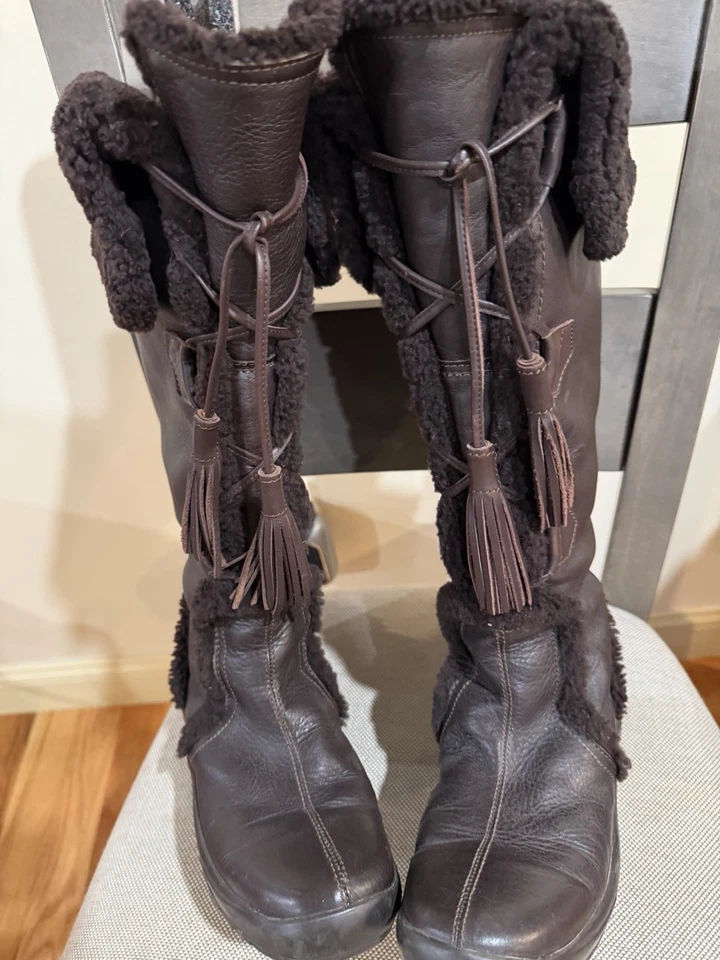 Botas Bally para mujer forradas de piel de oveja marrón 17” botas de invierno EE. UU. 8 Foto 1 de 4
