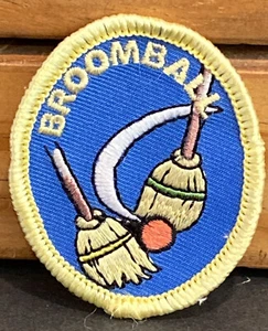 Parche de escoba bordado para coser - Scouts, jóvenes, campamentos, manualidades Nuevo de Lote Antiguo - Imagen 1 de 4
