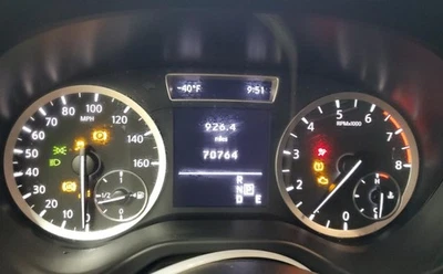 2017-2018 QX30 OE Speedometer Gauge Cluster 70K Miles Infiniti - Изображение 1 из 4