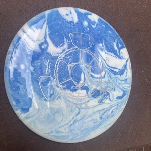 MVP Disc Sports Custom Dyed Neutron Envy 175g - Picture 1 of 4
