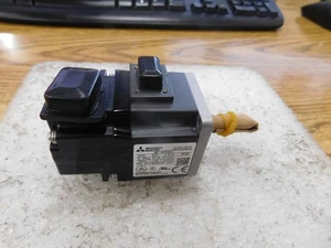 Mitsubishi Modell: HF-KP053 Servomotor. Unbenutzter Altbestand. No Box - Bild 1 von 3